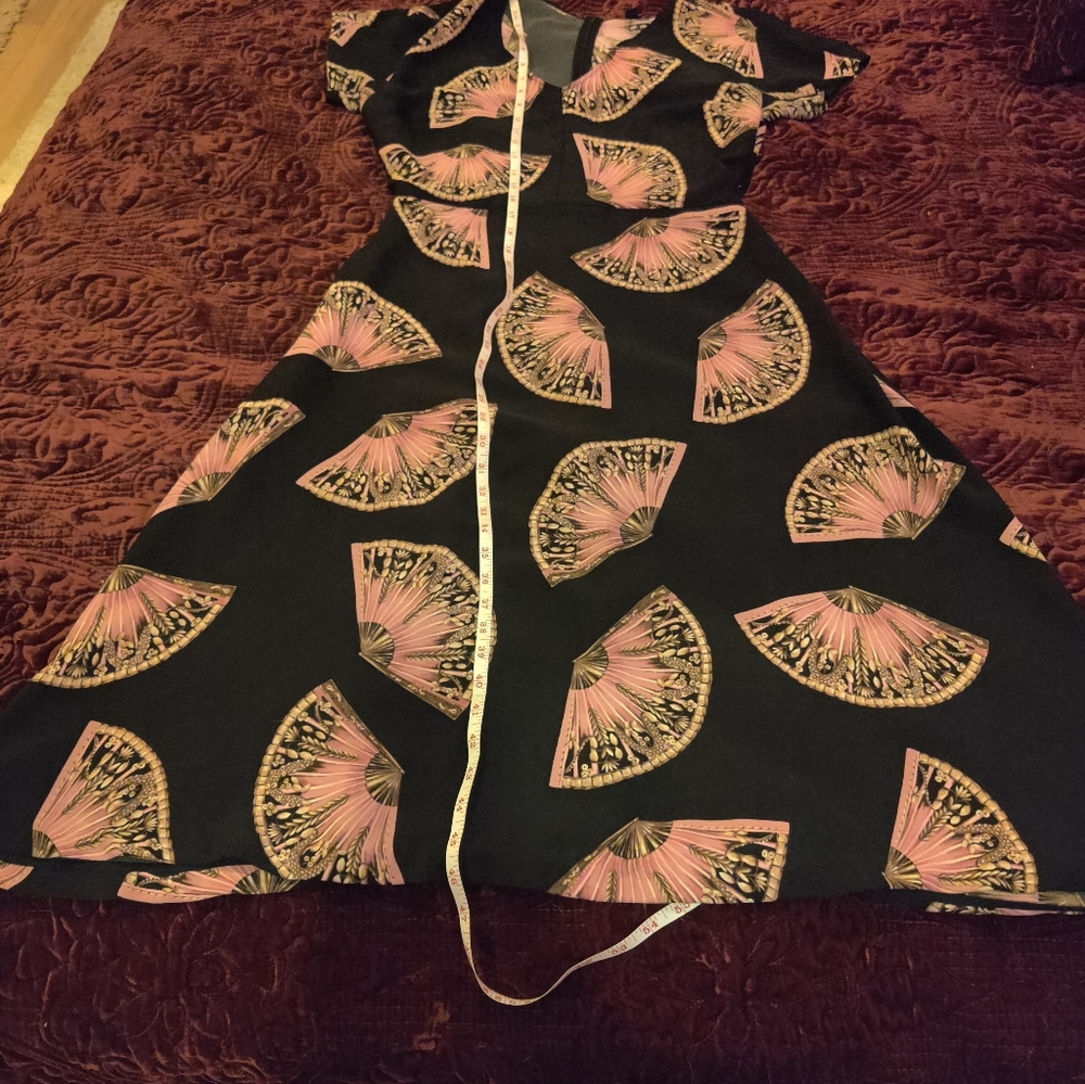 Ann Taylor Black and Pink Fan dress, size 14 - Picture 11 of 13